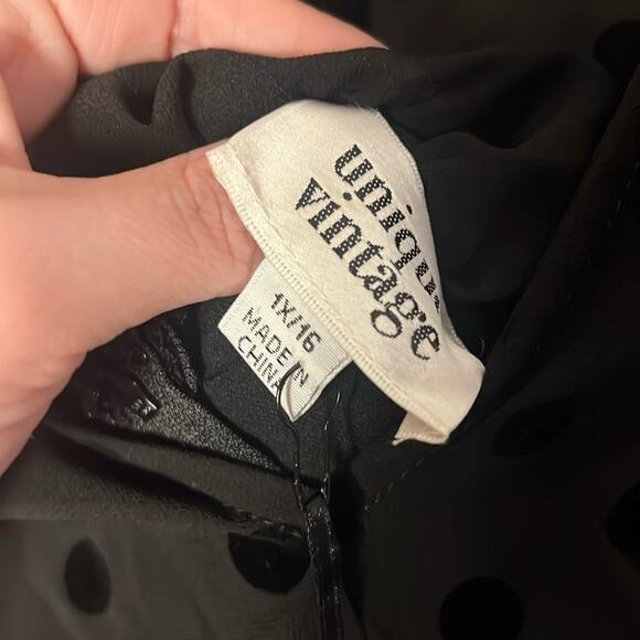 NWT Unique Vintage Swiss Dot Dress Size 1X - Picture 6 of 8